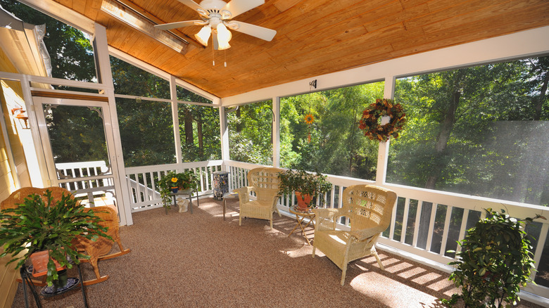 Luxury outdoor patio with ceiling fan