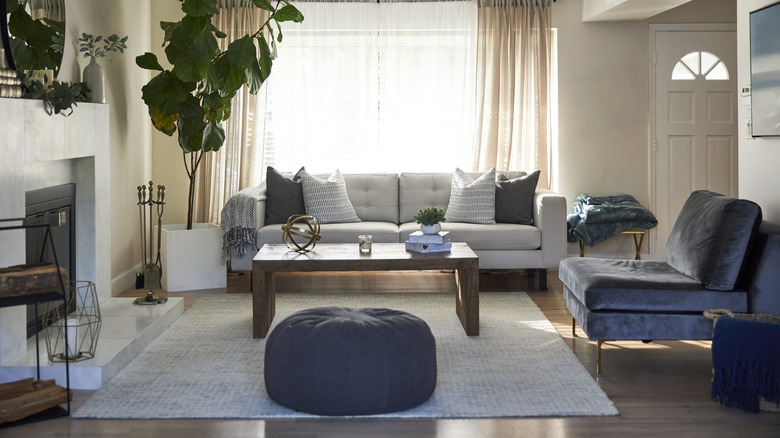 Living room with fireplace