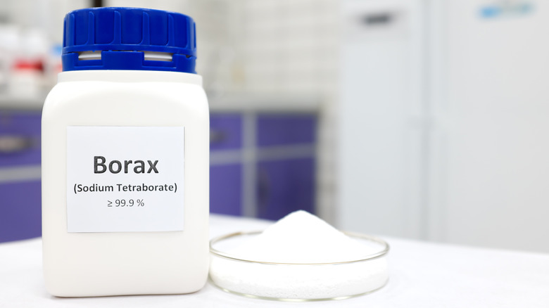 Borax in a jar