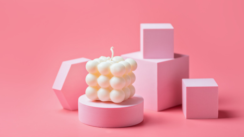 cube shape bubble candle 