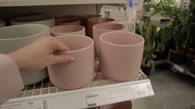 GRADVIS IKEA planter in pink