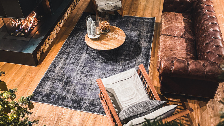 dark rug in living room 