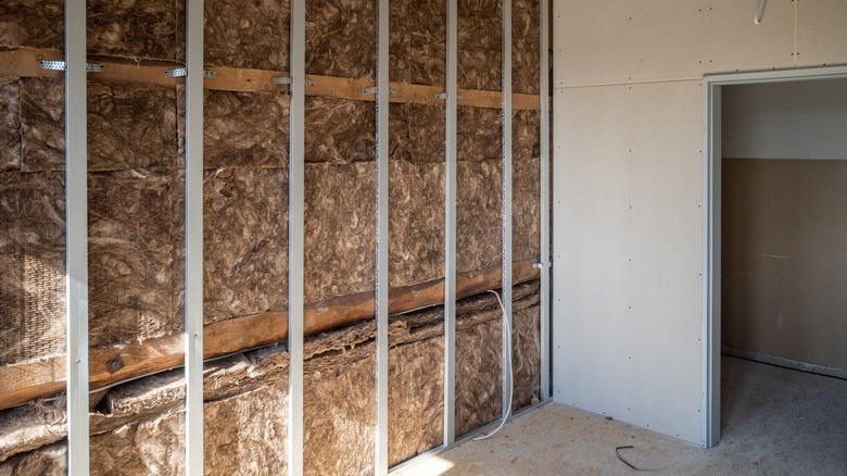 insulation behind wall