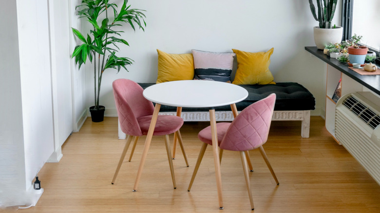 pink velvet chairs