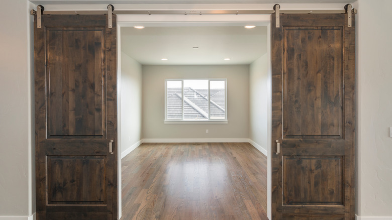 sliding barn doors in home