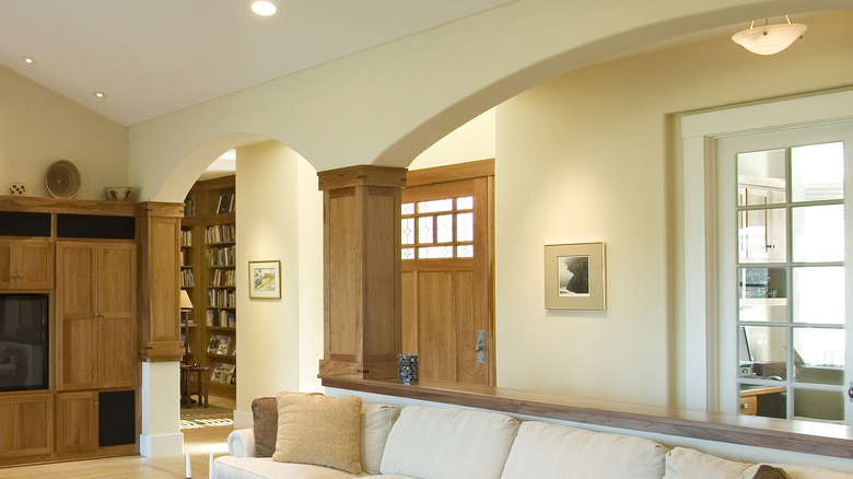 interior archways in the home