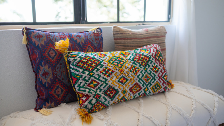 southwestern patterns on throw pillows