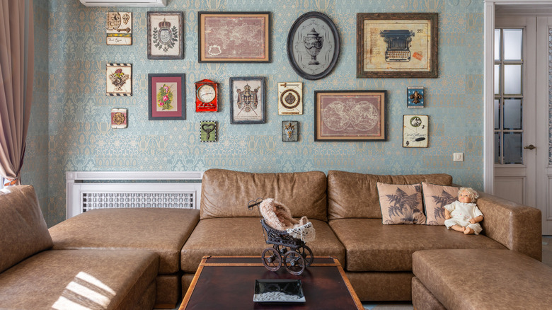 sitting room with blue wallpaper