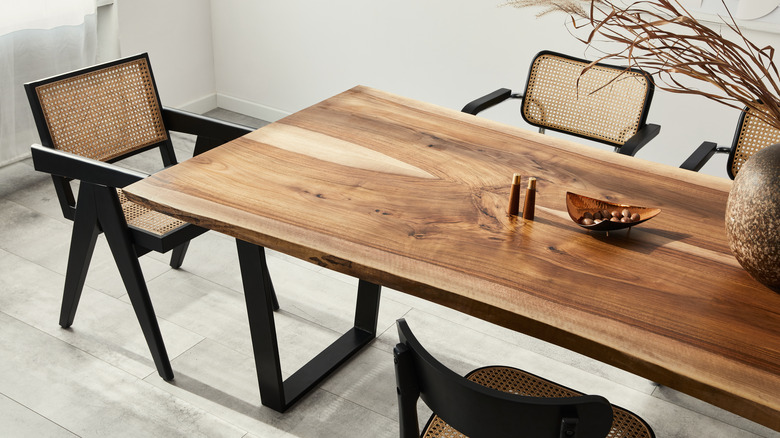 scratch-free wooden table