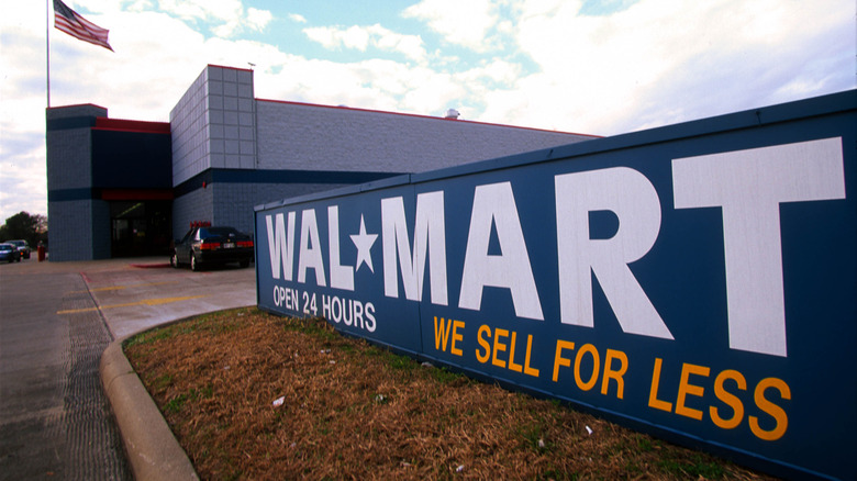 WalMart sign