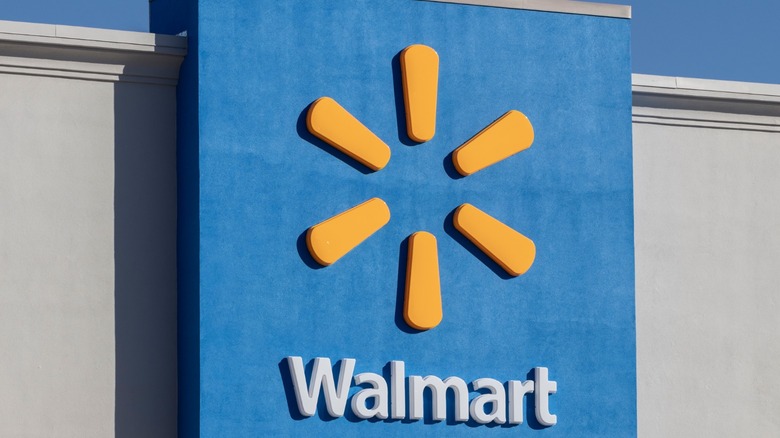 Walmart storefront exterior sign