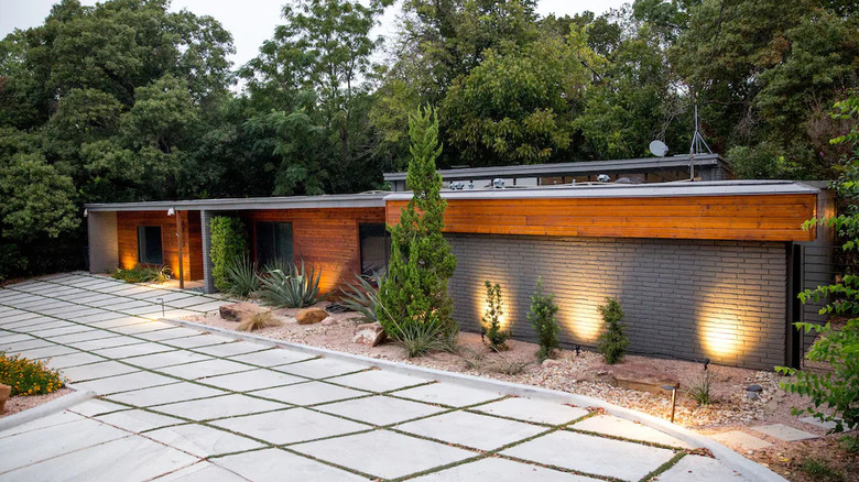 Brick and wood mid-century modern