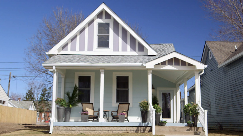 Coastal bungalow