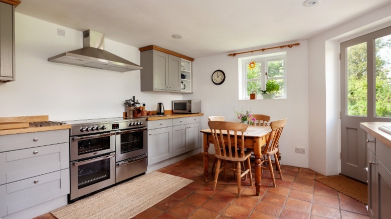 Terracotta tile floor in kitchen 