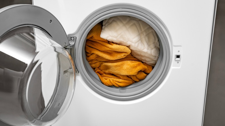 Pillow and blanket in washing machine