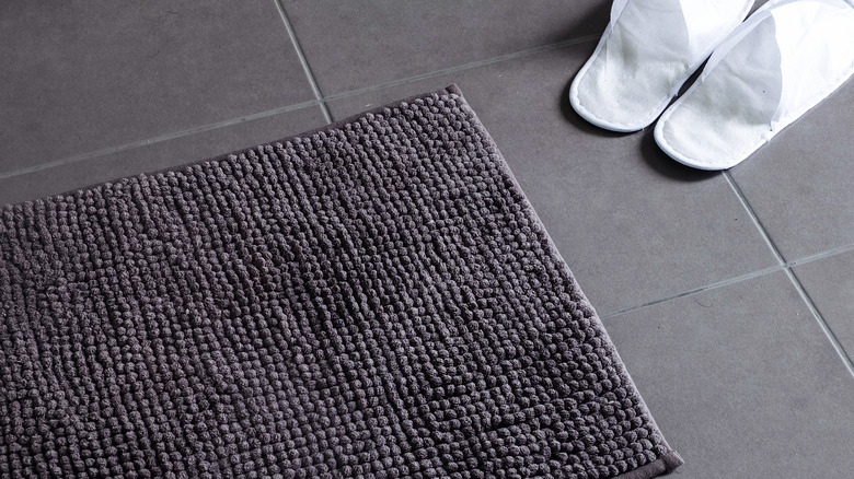 bath mat and slippers