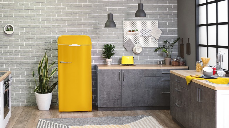 28 Inspiring Colorful Kitchen Appliances - DigsDigs