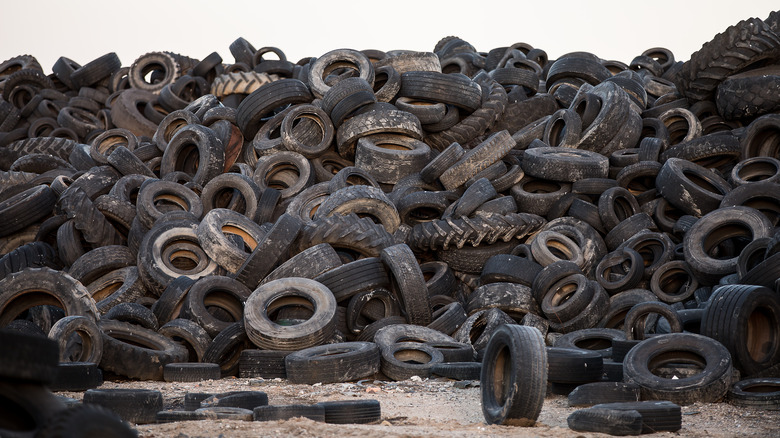 Discarded rubber tires