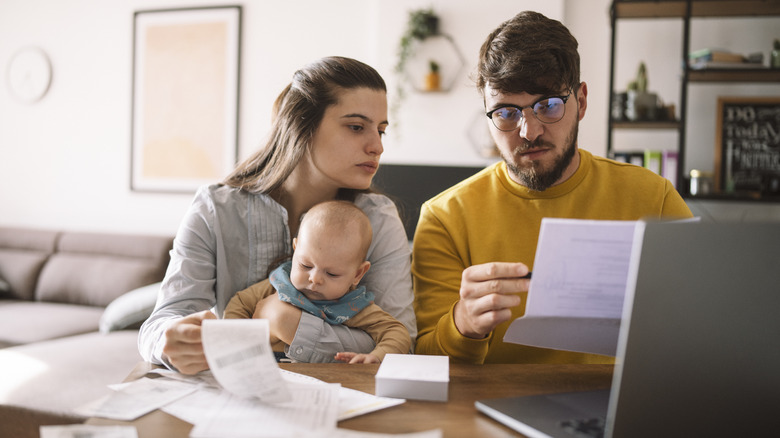 family doing taxes