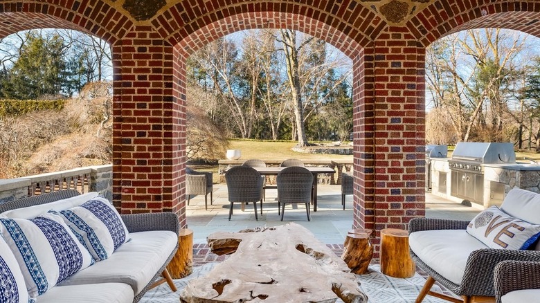 Brick arches back patio