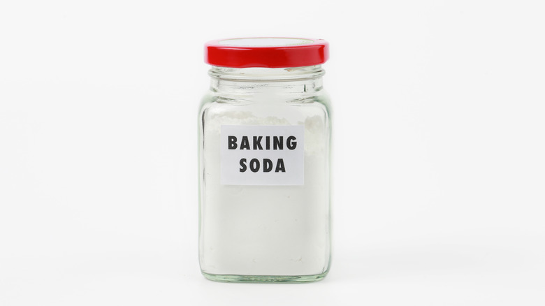 jar of baking soda