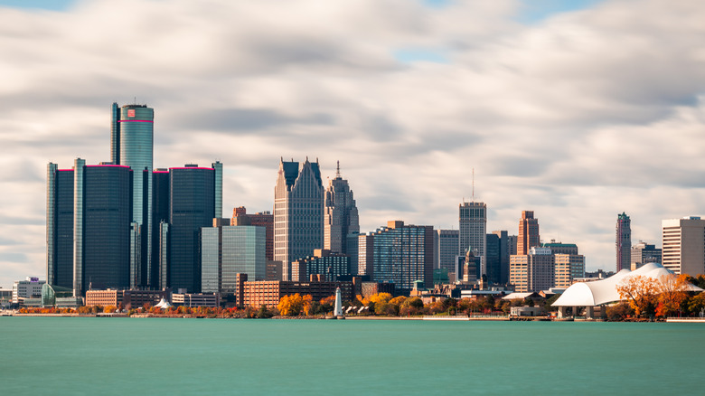 Detroit, Michigan skyline