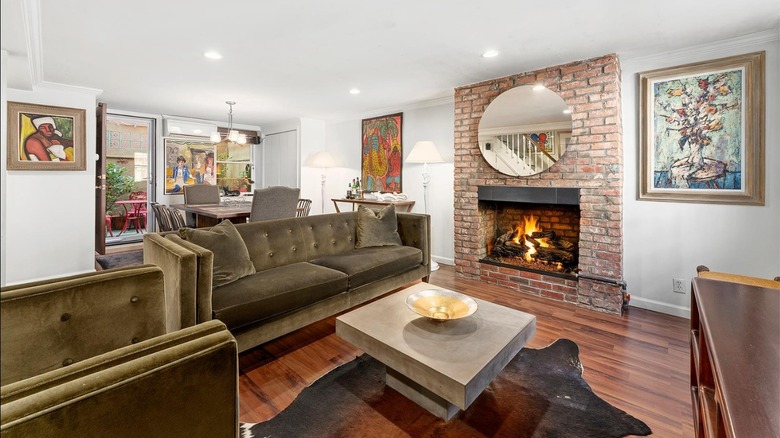 16 Sylvan Terrace living room