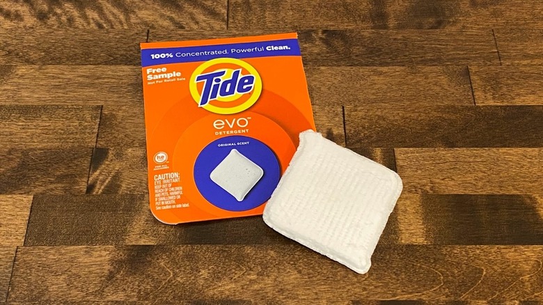 Tide evo detergent package and tile