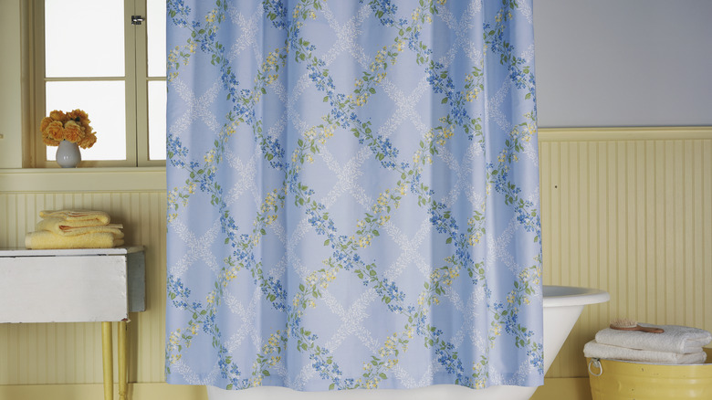 blue flower-patterned shower curtain