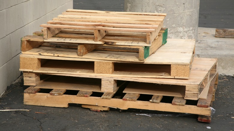 pallet options