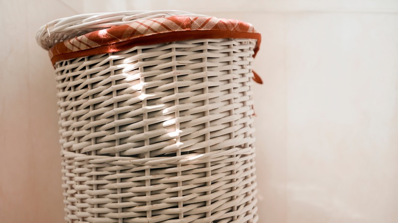 wicker laundry basket with cover