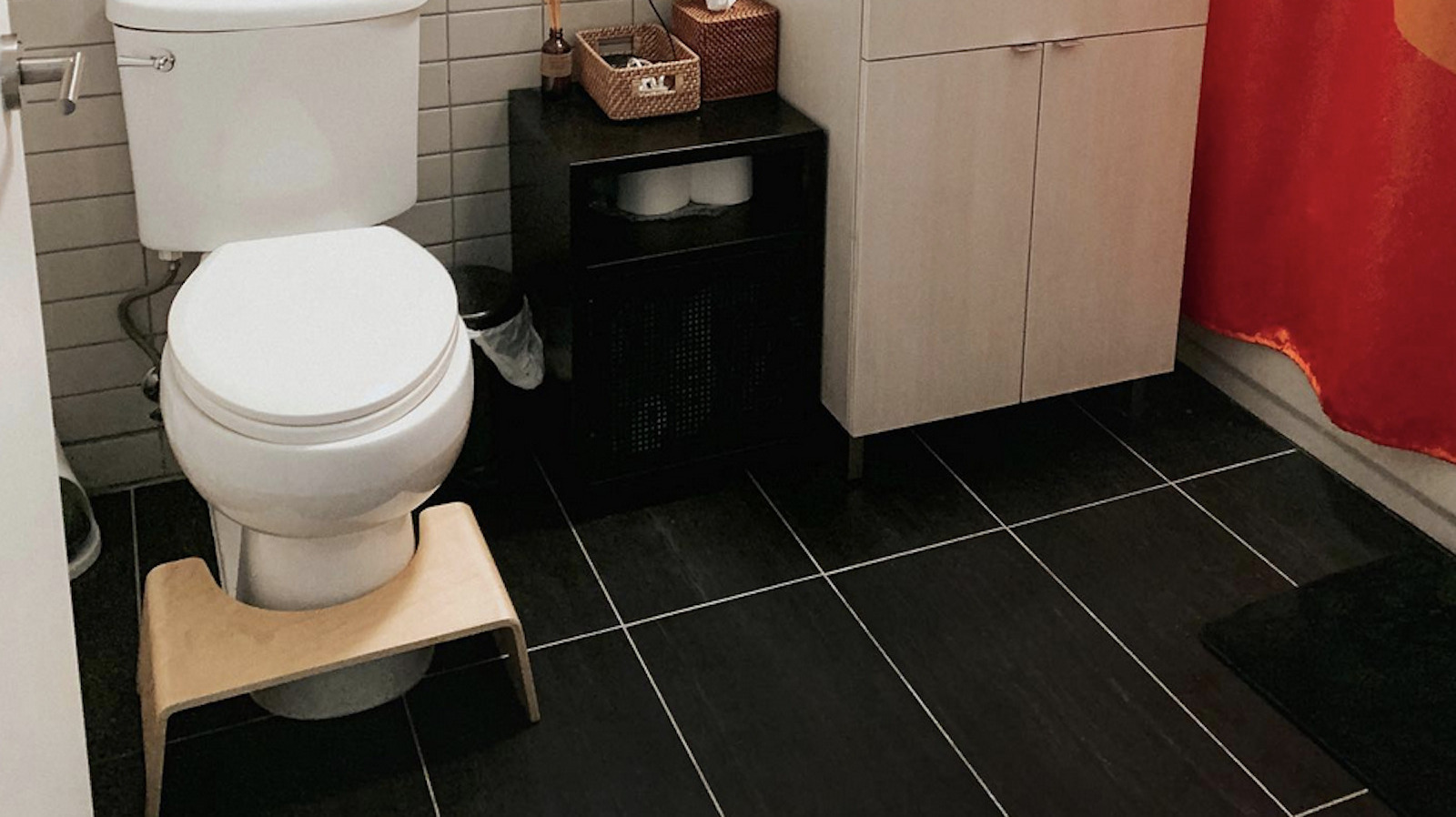 Tips For Seamlessly Incorporating A Squatty Potty Into Your Bathroom Design