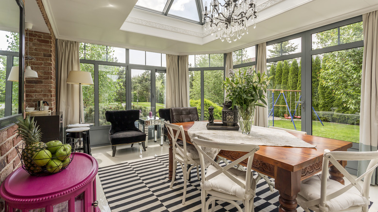 sunroom with dining table