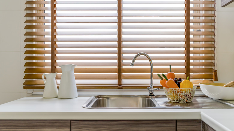 kitchen blinds