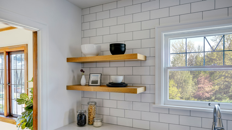 Subway tile backsplash in kitchen