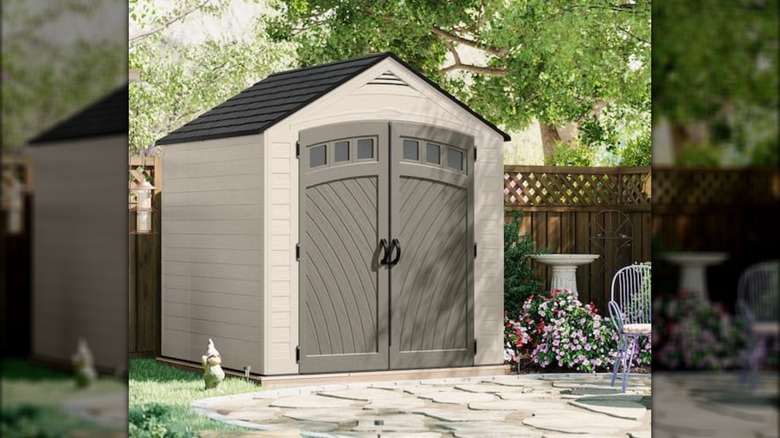 Suncast Vista Plastic Shed 