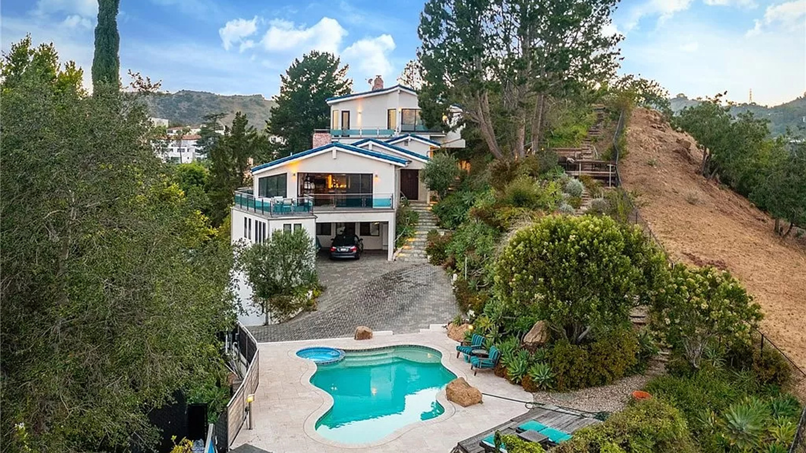 Homes With A View Of The Hollywood Sign For Sale Top Sellers | head ...