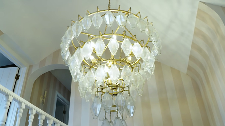 France's chandelier with lights