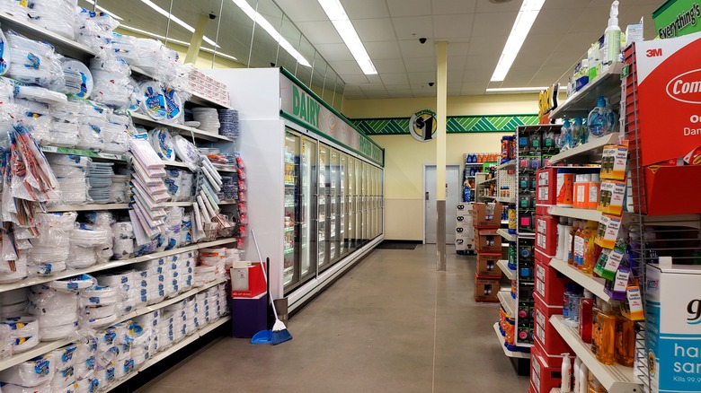 An aisle at Dollar Tree displays paper and plastic servingware