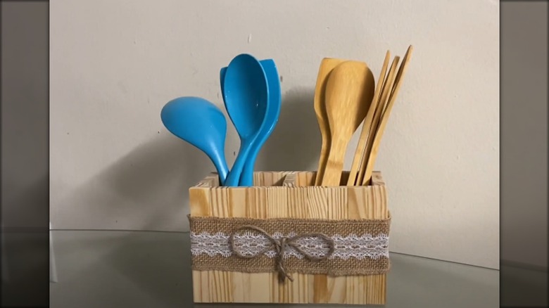 Wood countertop organizer with utensils