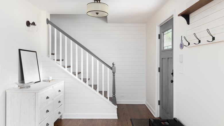 farmhouse home with coat hooks