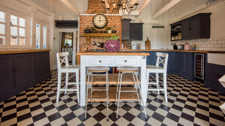 Checkered floor in kitchen