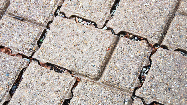 Pavers with unsightly gaps