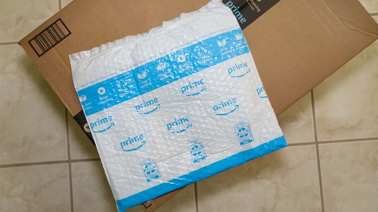 Amazon bubble envelope