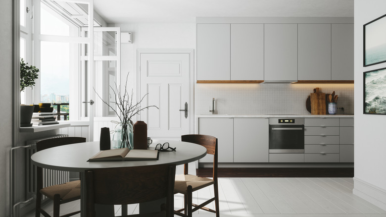 Inviting kitchen with under cabinet lights