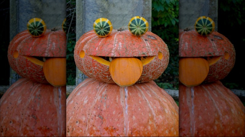 pumpkin frog