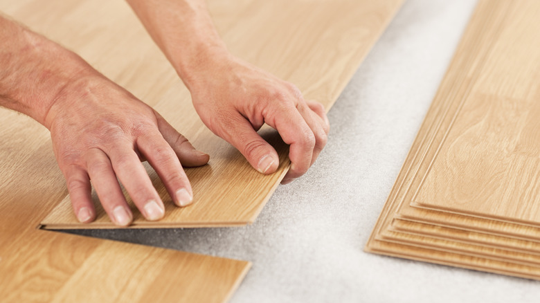 installing vinyl plank flooring