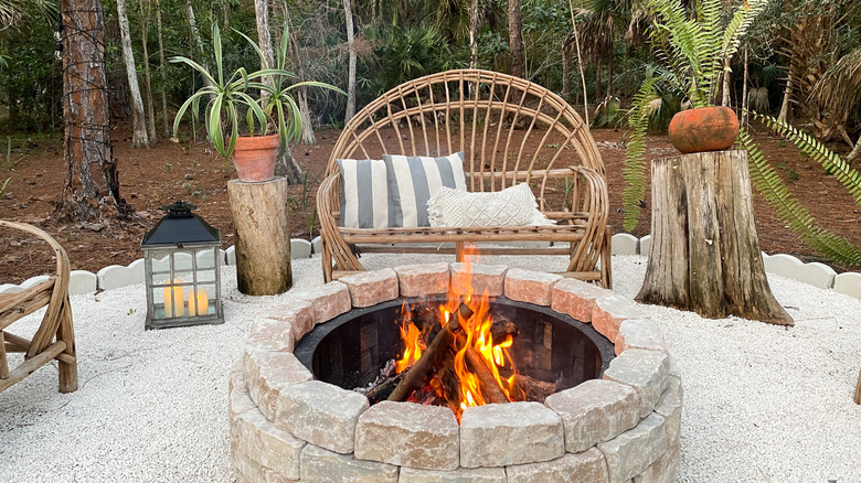 gravel patio with fire pit