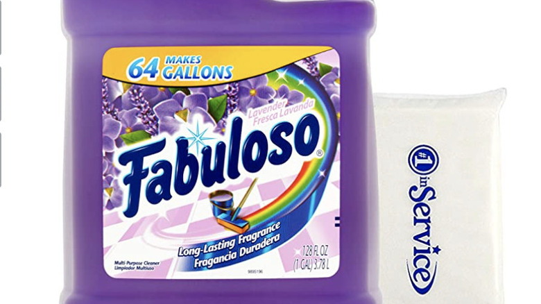 Fabuloso bottle with liquid