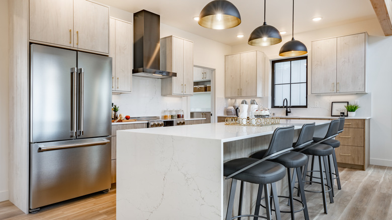 Kitchen with silver and gold accents